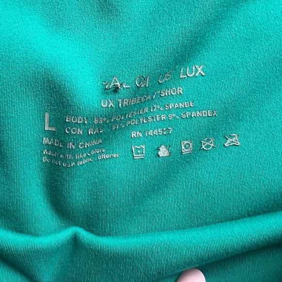 Lux Green Bike Shorts Elastic‎ Waistband Stretchy Fit - Picture 2 of 2